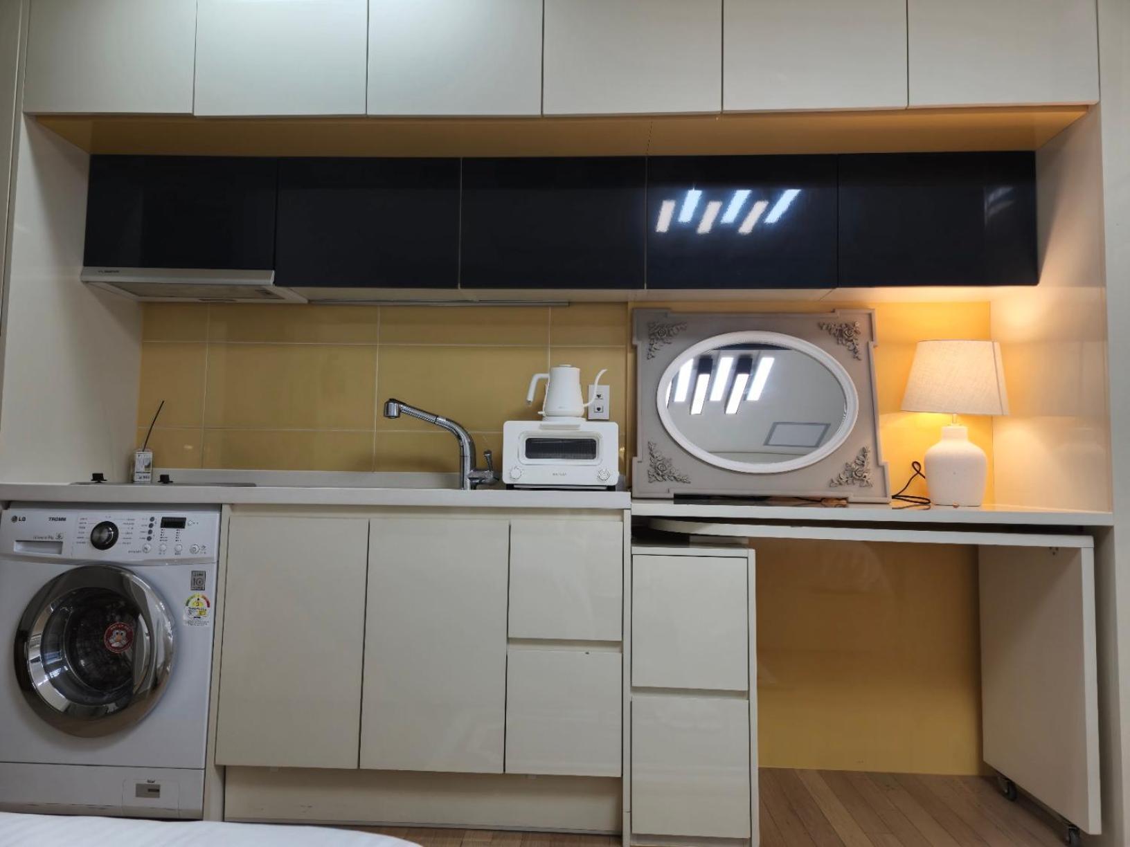 Sunshine House Apartment