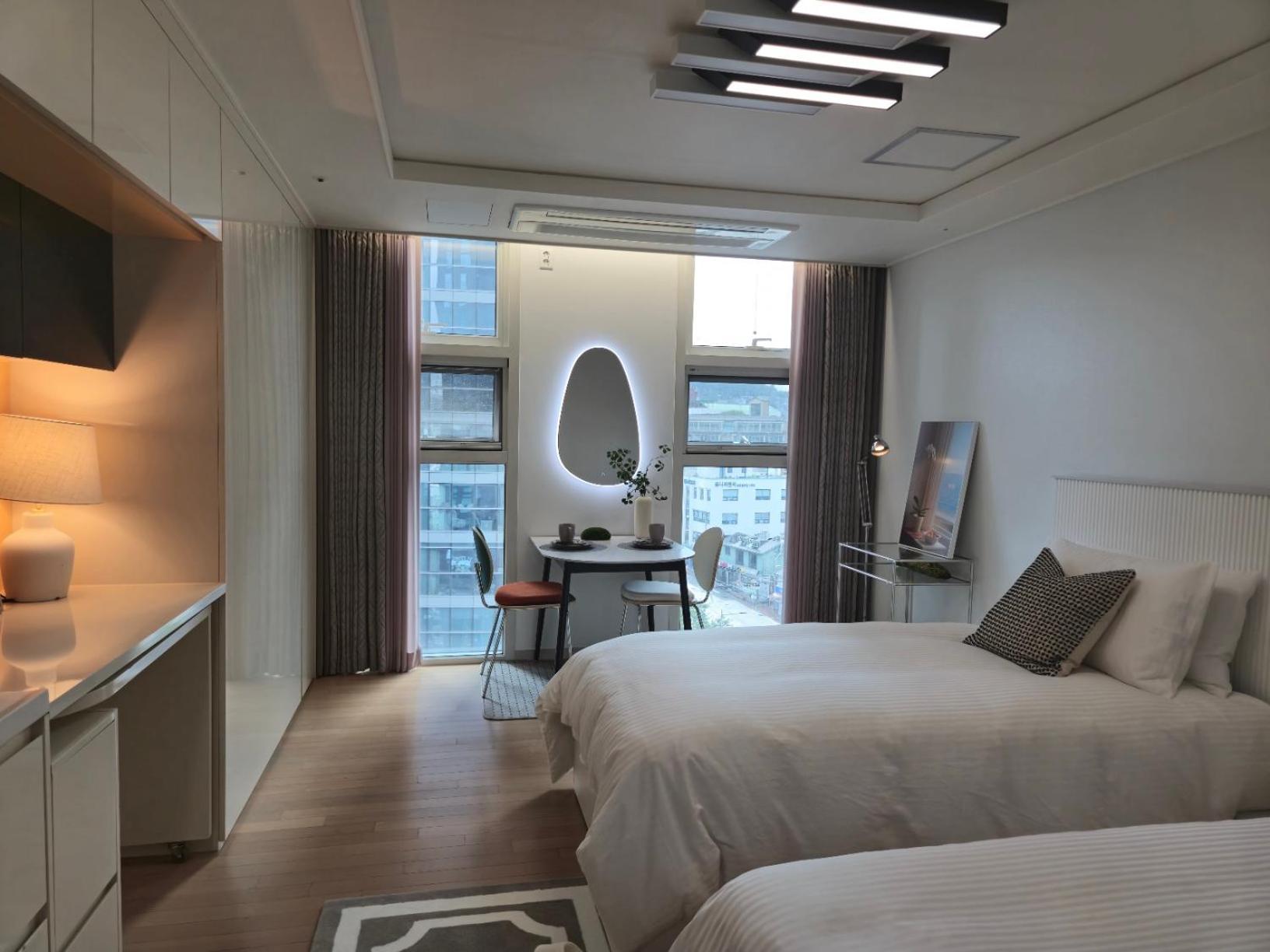 Apartment Sunshine House *